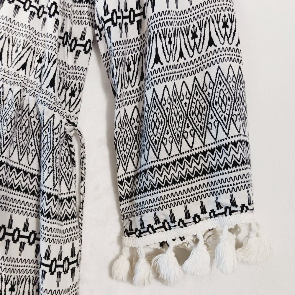 Blue Island Swim Cover Up, Size Medium, Black & White Print With White Pom Trim - Picture 6 of 16
